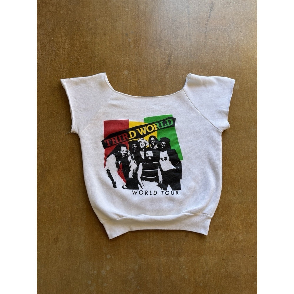 VTG 80s Third World Reggae World Tour Short Sleeve Sweatshirt L Model T USA